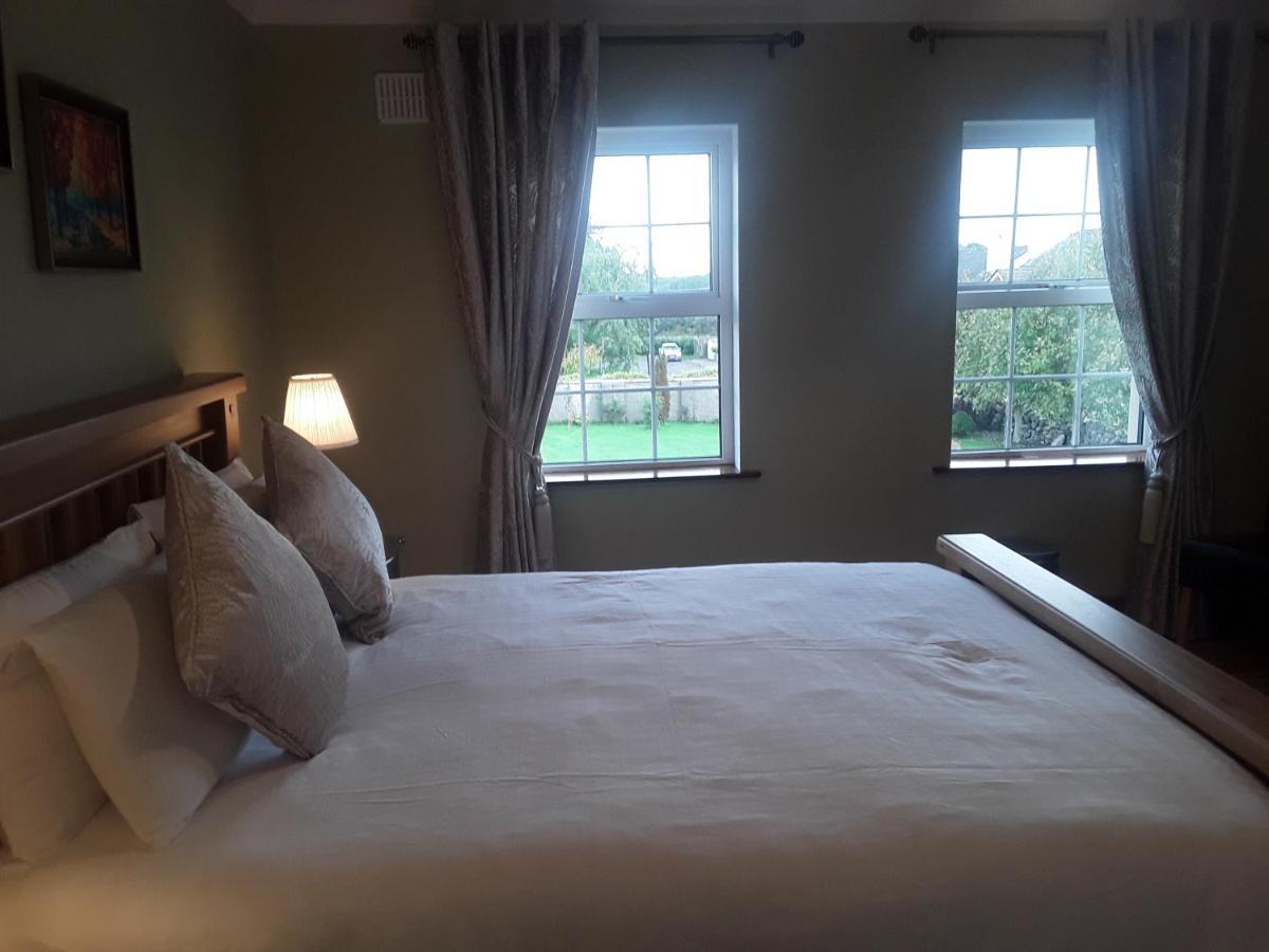 Doonard Manor B&B Craughwell Ngoại thất bức ảnh